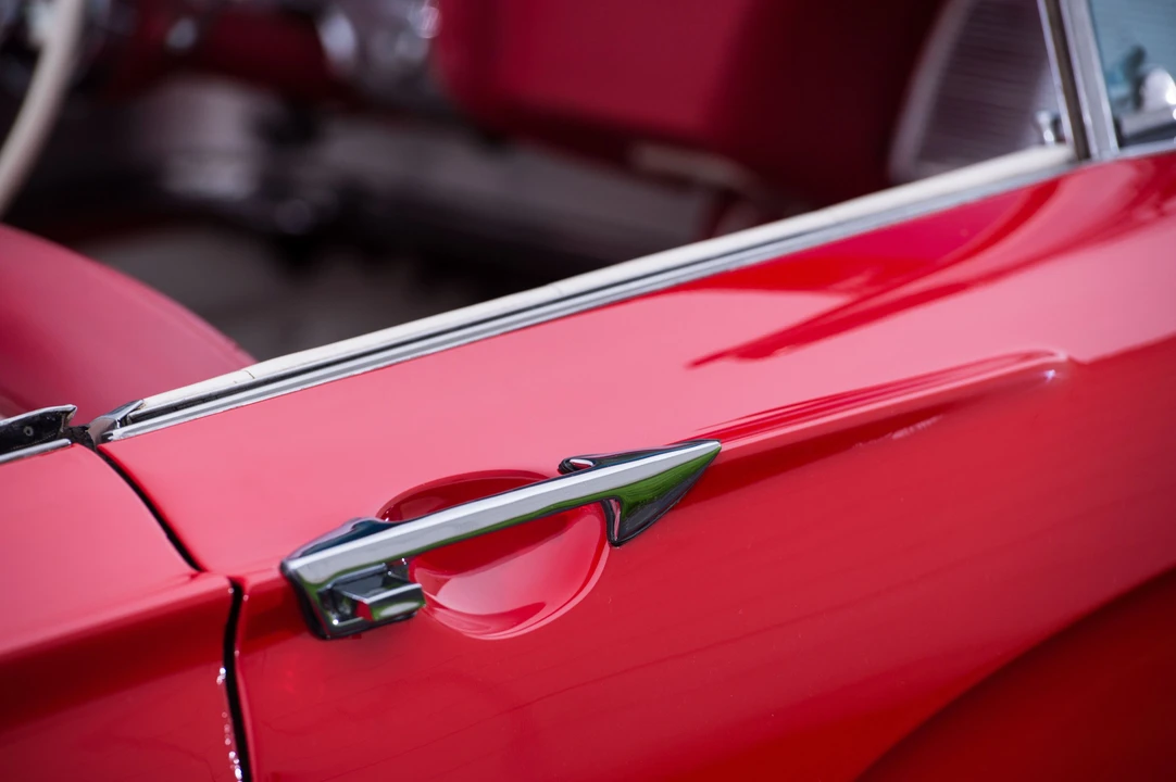 Ford Thunderbird 2nd Gen - Image 24 of 31