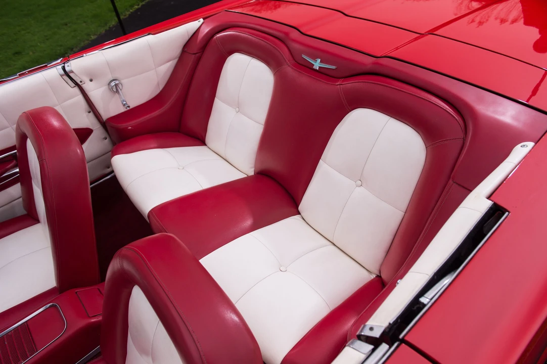Ford Thunderbird 2nd Gen - Image 11 of 31
