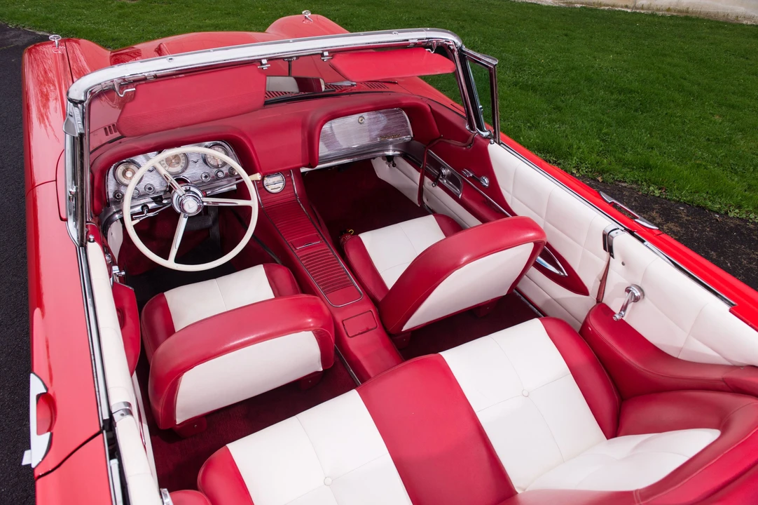 Ford Thunderbird 2nd Gen - Image 9 of 31