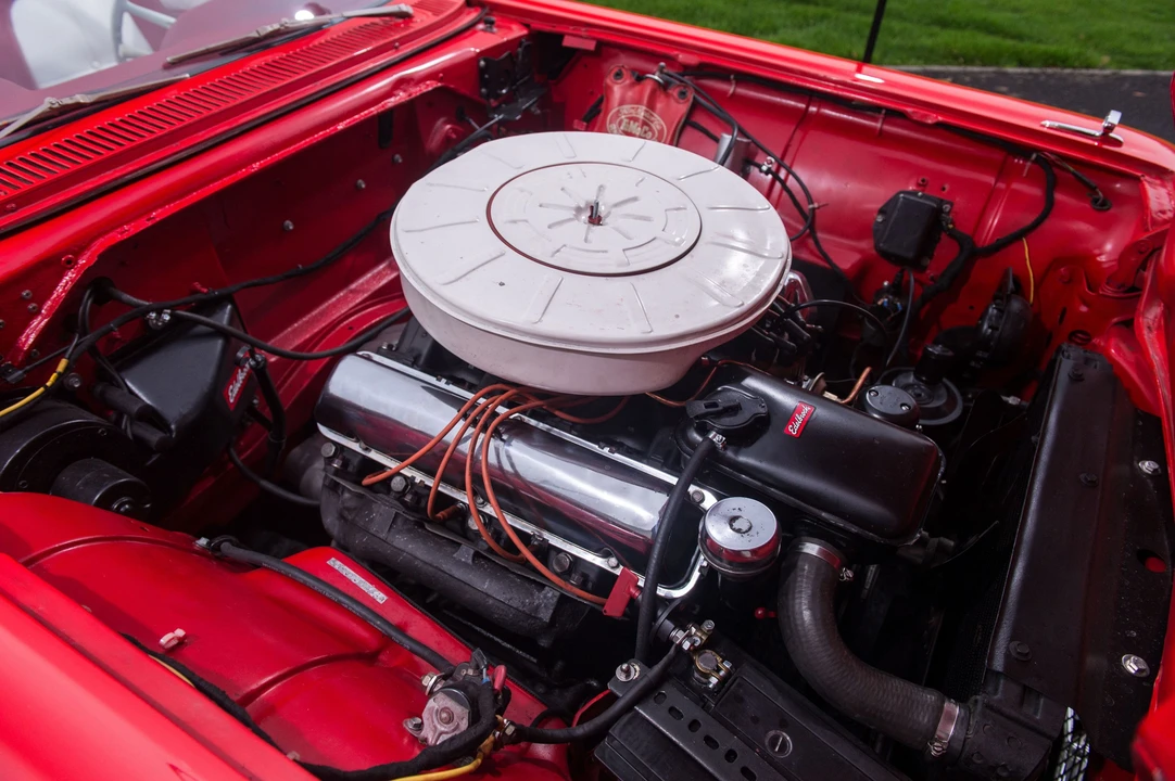 Ford Thunderbird 2nd Gen - Image 18 of 31