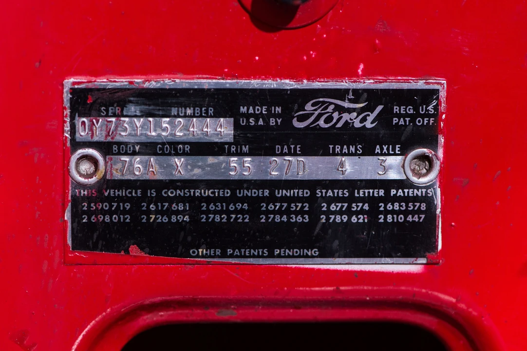 Ford Thunderbird 2nd Gen - Image 20 of 31