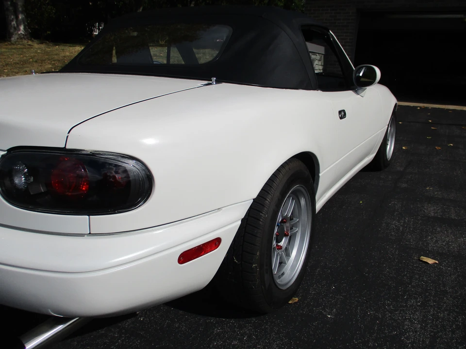 1994 Mazda NA MX-5 Miata - Image 15 of 31