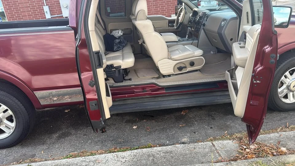 2004 Ford F-150 11th Gen - Image 9 of 9