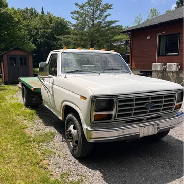 1986 Ford F-350 Bullnose Diesel