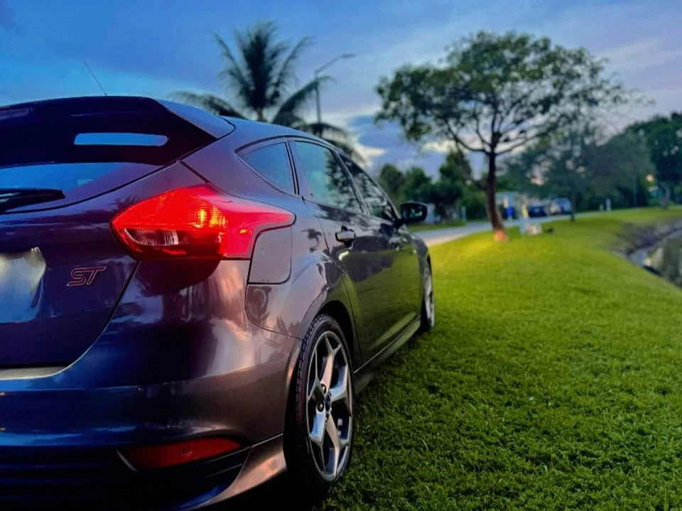 2017 Ford Focus ST 3rd Gen - Image 2 of 5