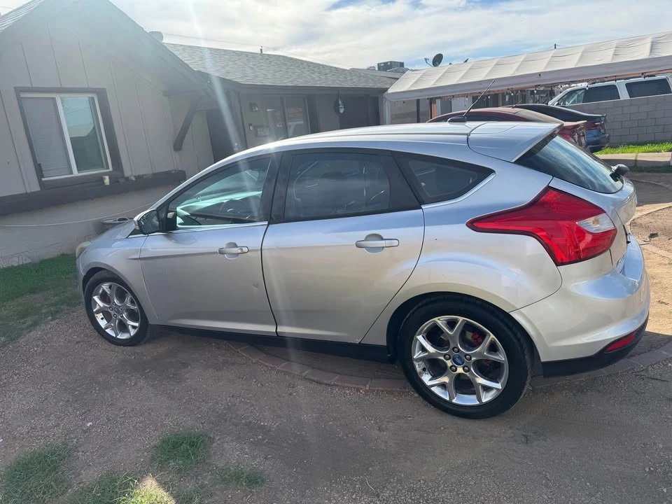 Ford Focus - Image 7 of 9