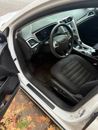 2014 Ford Fusion 2nd Gen - Image 2 of 9