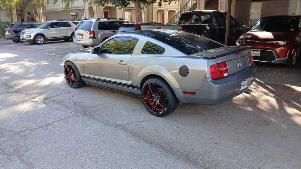 2008 Ford S197 Mustang - Image 2 of 3