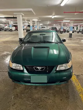2000 Ford Mustang GT