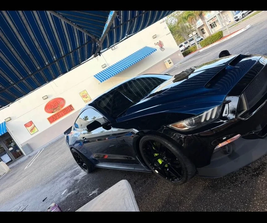 2017 Ford S550 Mustang - Image 2 of 8