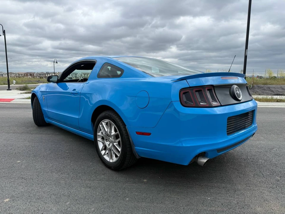 2013 Ford S197 Mustang - Image 4 of 20