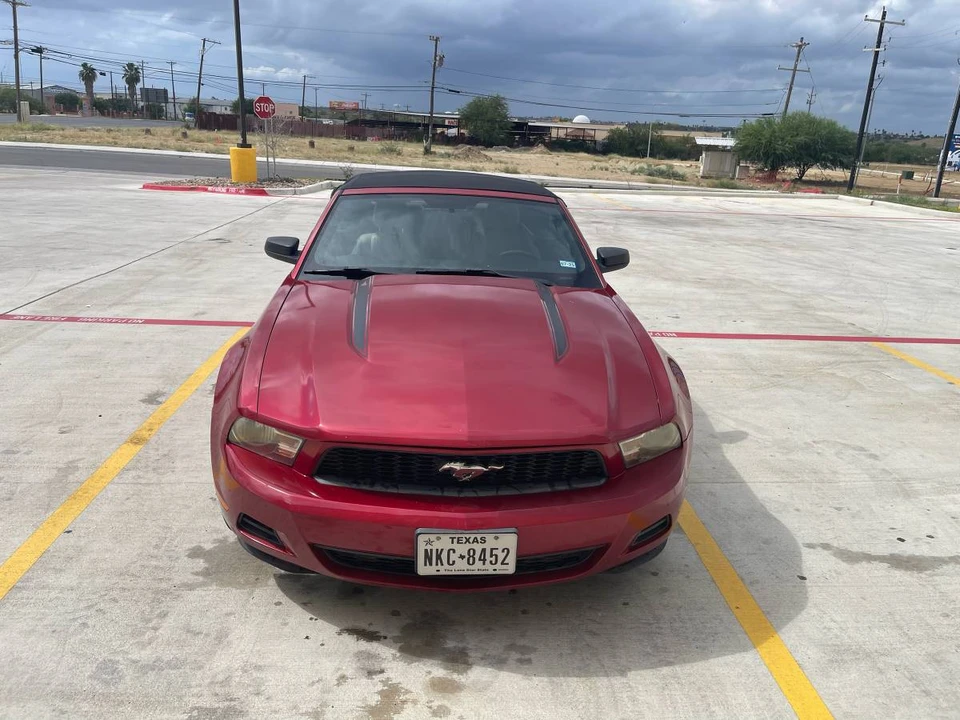 2010 Ford S197 Mustang - Image 19 of 22