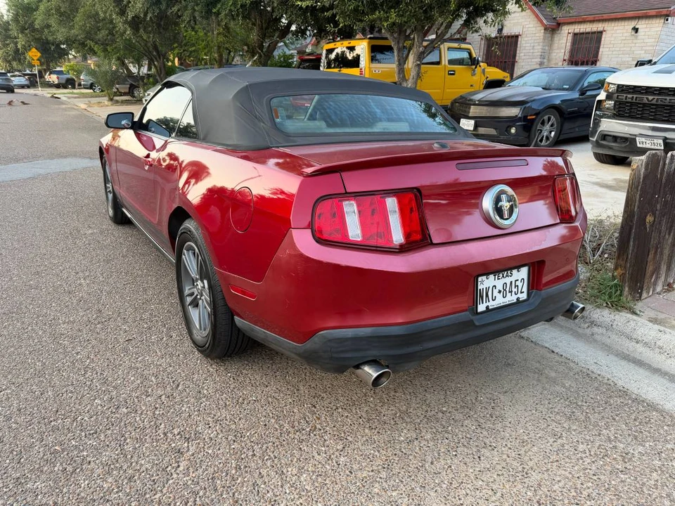 2010 Ford S197 Mustang - Image 6 of 22