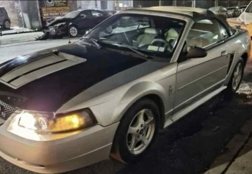 2003 Ford SN95 Mustang - Image 4 of 8