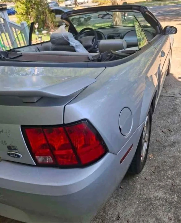 2003 Ford SN95 Mustang - Image 2 of 8