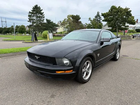 2009 Ford Mustang V6 Coupe