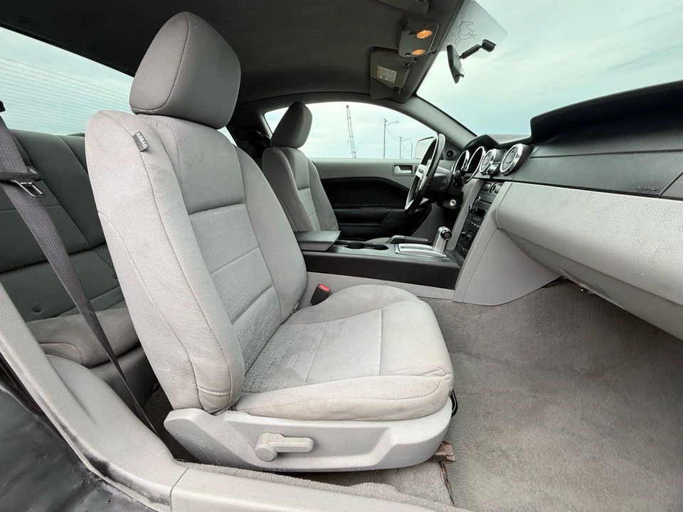 2009 Ford S197 Mustang - Image 18 of 24