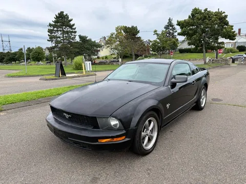 2009 Ford Mustang V6 Coupe