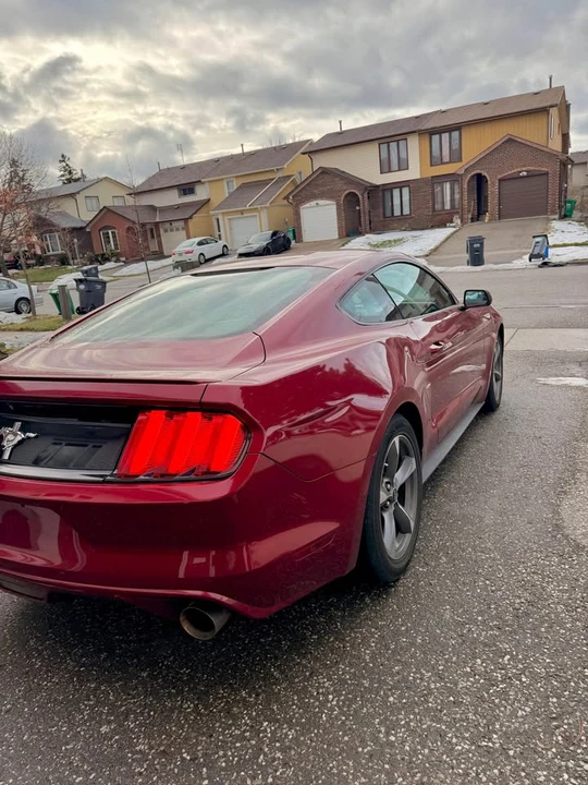 2015 Ford S550 Mustang - Image 2 of 10