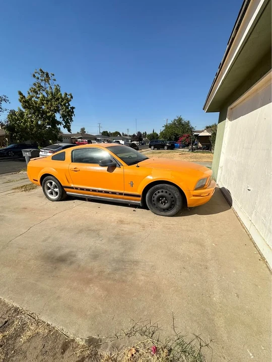 2007 Ford S197 Mustang - Image 2 of 10