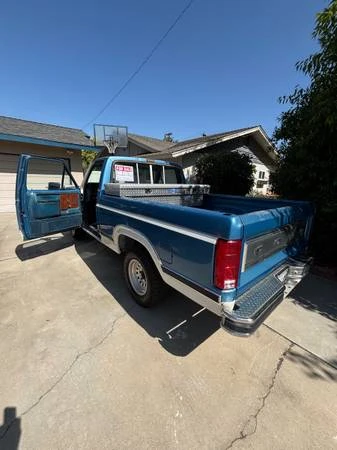 1982 Ford F-Series 7th Gen - Image 2 of 21