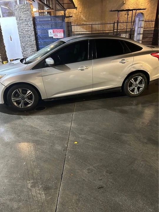 2012 Ford Focus 3rd Gen - Image 2 of 5