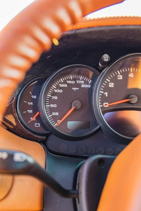 2002 Porsche 996 Carrera - Image 5 of 15