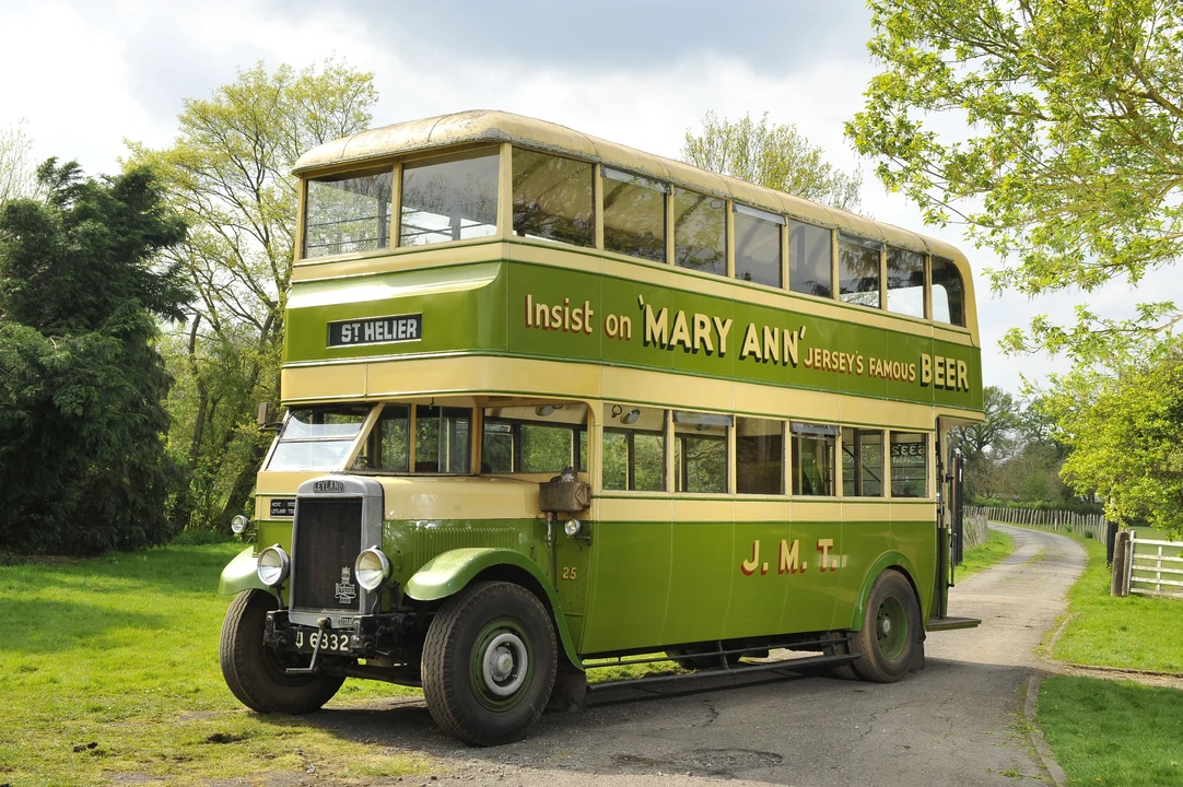 1932 Leyland - Image 4 of 25