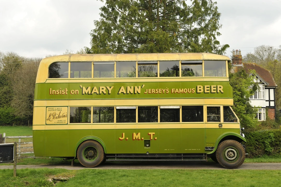 1932 Leyland - Image 3 of 25