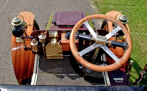 1902 Panhard - Image 2 of 8