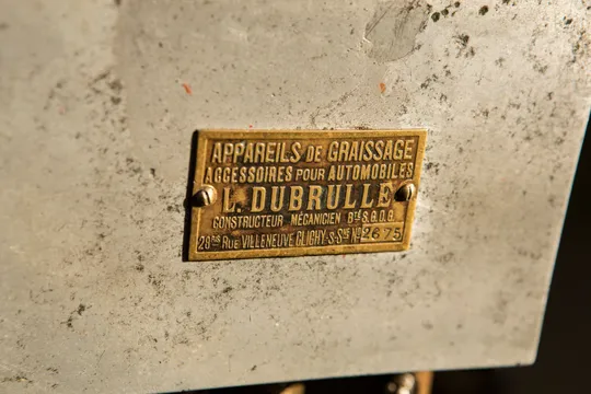 1903 Renault - Image 3 of 31
