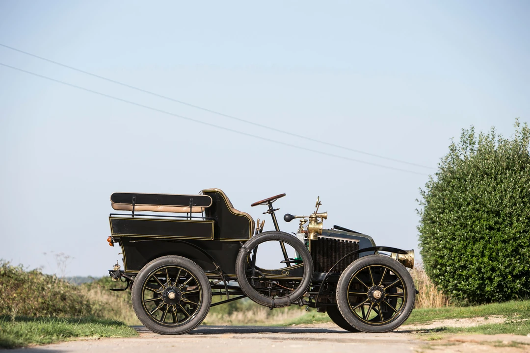 1903 Renault - Image 13 of 31