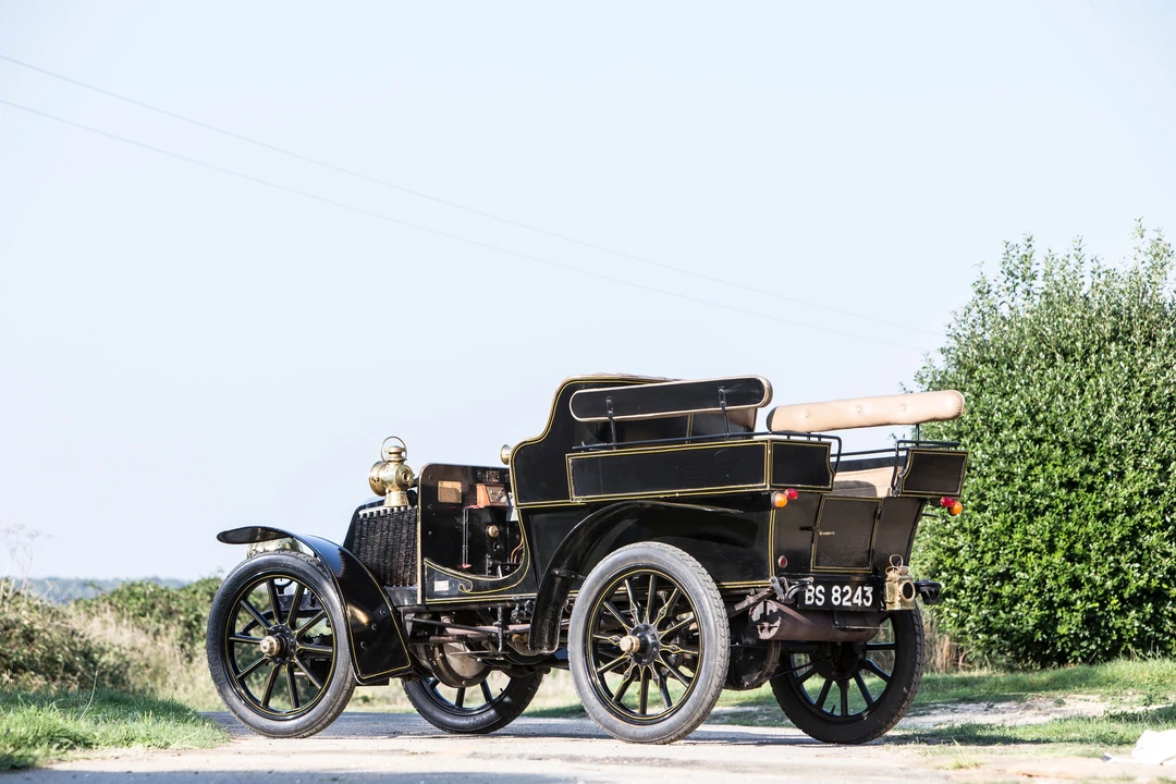 1903 Renault - Image 8 of 31