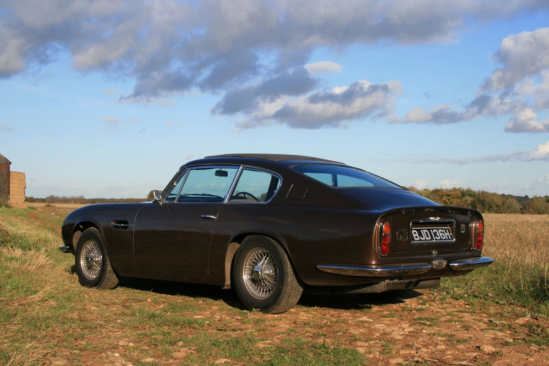 1970 Aston Martin DB6 Vantage - Image 5 of 6
