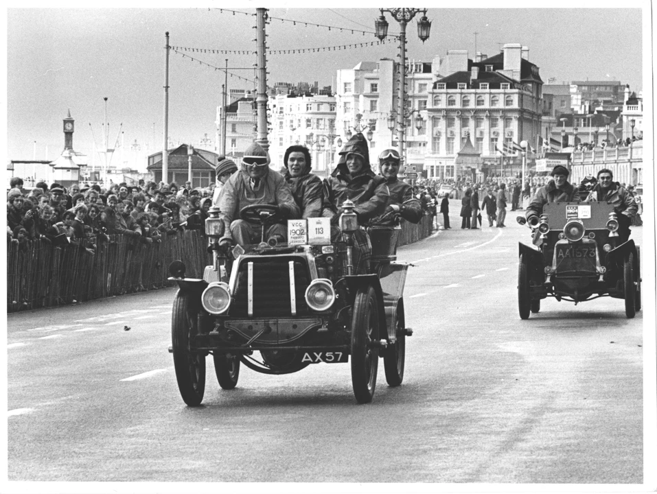 1902 Panhard - Image 3 of 27