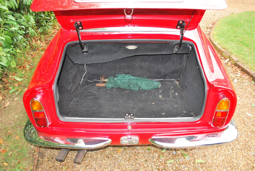 1969 Aston Martin DB6 - Image 2 of 12