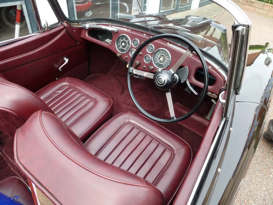 1957 Daimler - Image 7 of 9