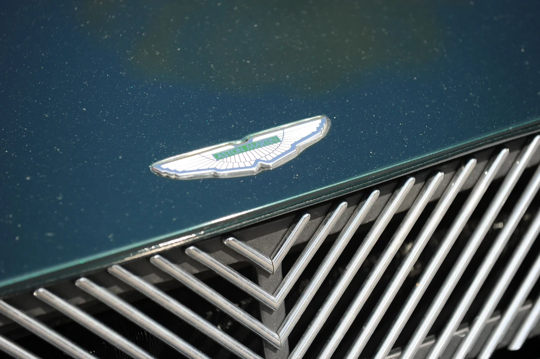 1994 Aston Martin Virage - Image 10 of 12