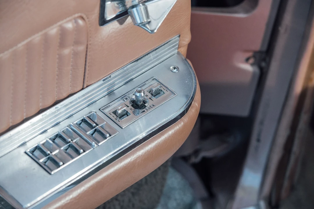 1961 Cadillac Eldorado 5th Gen - Image 13 of 23