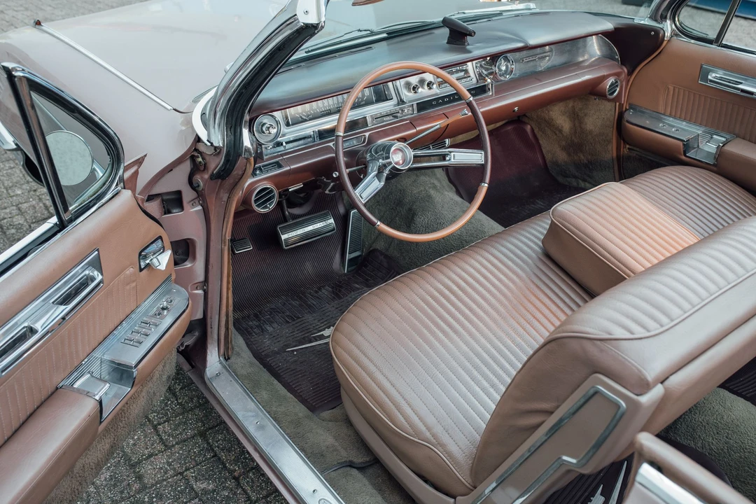 1961 Cadillac Eldorado 5th Gen - Image 9 of 23