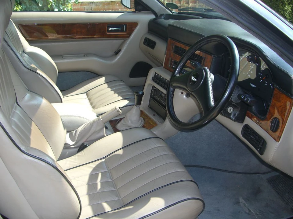 1990 Aston Martin Virage - Image 2 of 3