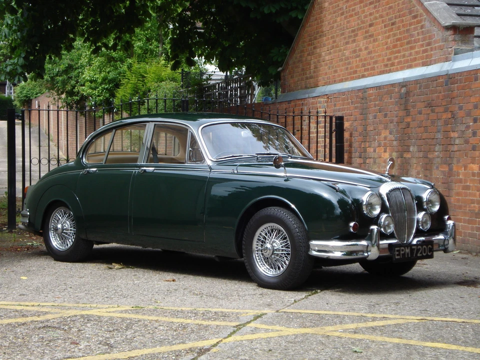 1965 Daimler - Image 6 of 6