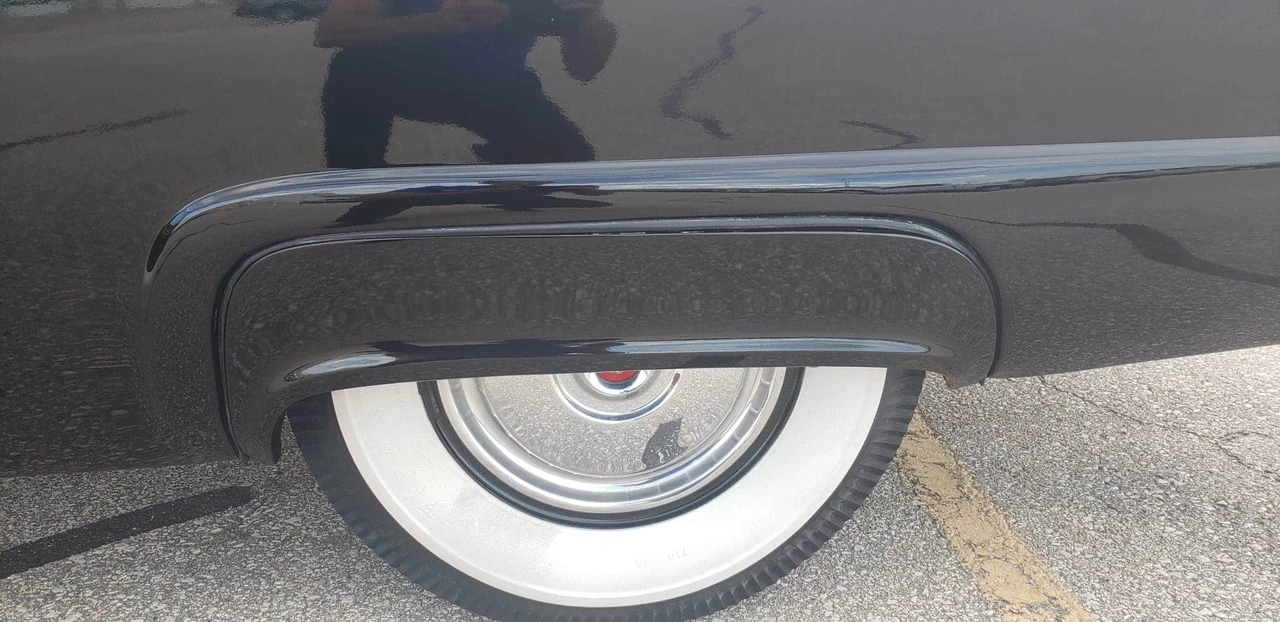 1955 Ford Fairlane 1st Gen - Image 29 of 31