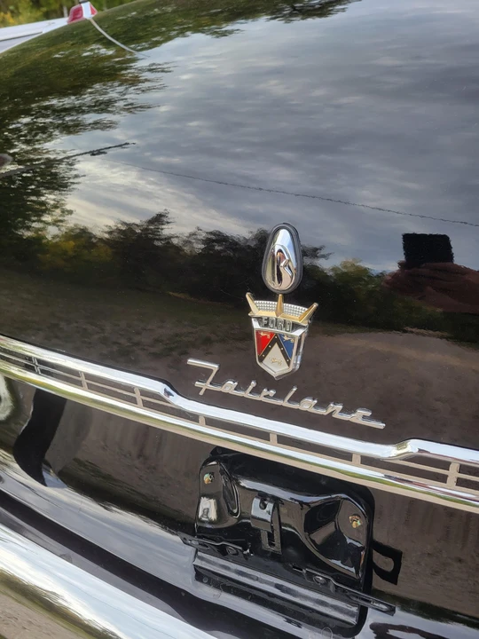 1955 Ford Fairlane 1st Gen - Image 22 of 31