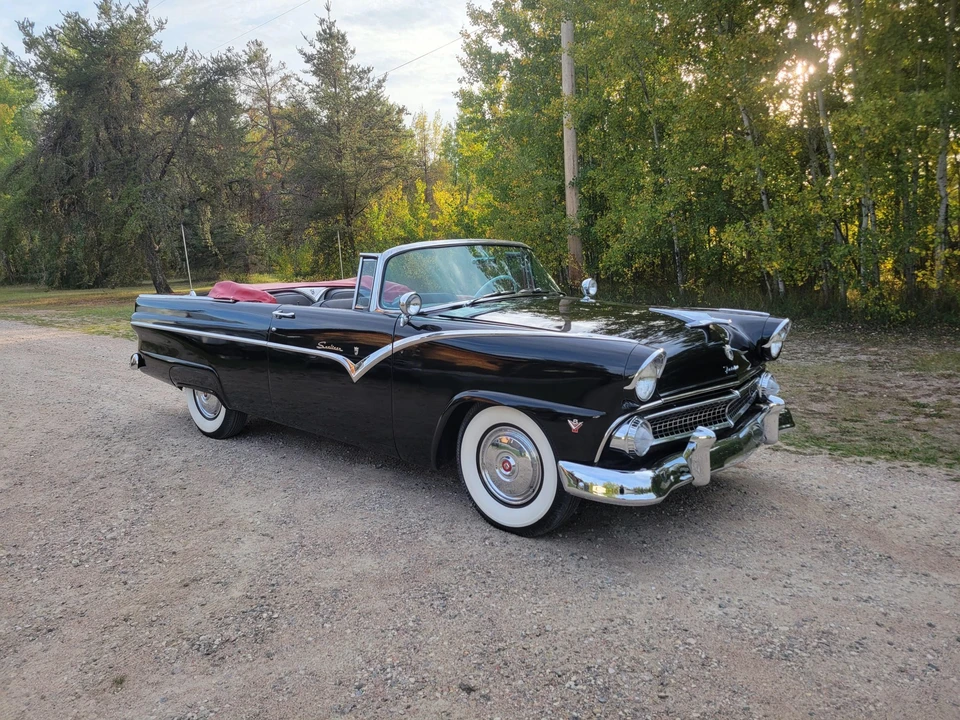 1955 Ford Fairlane 1st Gen - Image 8 of 31