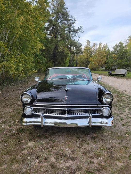 1955 Ford Fairlane 1st Gen - Image 10 of 31