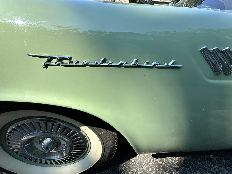 1957 Ford Thunderbird 1st Gen - Image 17 of 31