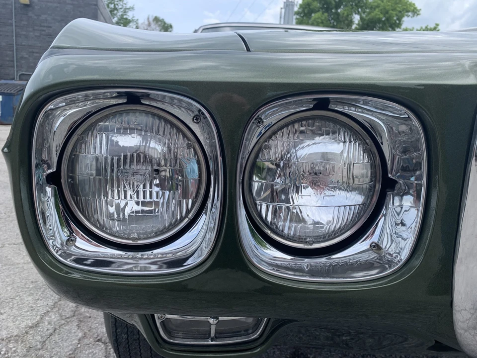 1969 Pontiac Firebird 1st Gen - Image 15 of 31
