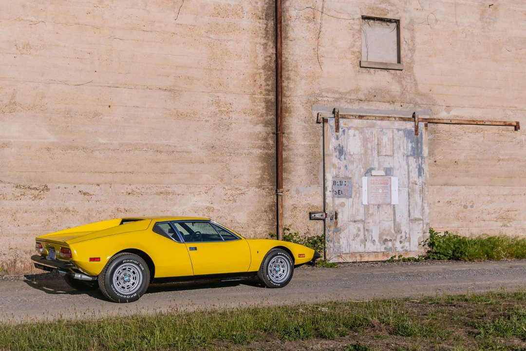 1973 DeTomaso Pantera - Image 23 of 31