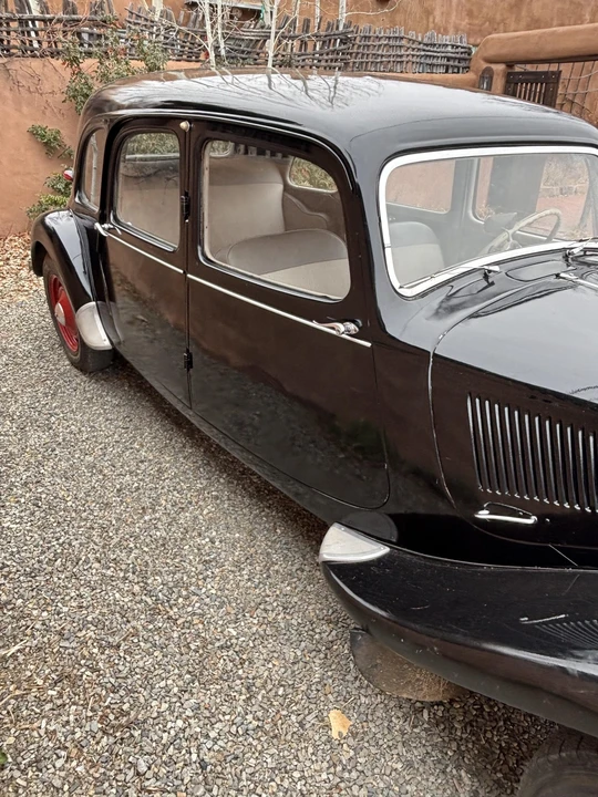 1956 Citroen Traction Avant - Image 5 of 31